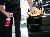 Детейлінг спрей для догляду за поверхнею Meguiar's D15501 Detailer Last Touch Spray, 3.78 л - Фото 6