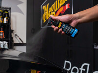 Гібридне захисне покриття для кузова Meguiar's G210300 Hybrid Paint Coating  - Фото 5