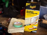 Набір для абразивного відновлення і захисту фар Meguiar's G2980 Heavy Duty Headlight Restoration Kit - Фото 5