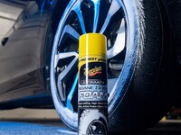 Піна для догляду і блиску шин Meguiar's G210419 Ultimate Insane Shine Foam, 538 г - Фото 4