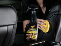 Спрей 3 в 1 для догляду за шкіряним салоном Meguiar's G10916 Gold Class Rich Leather, 450 мл - Фото 5