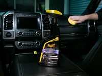 Засіб для догляду за салоном Meguiar's G220216 Ultimate Insane Shine Protectant, 473 мл - Фото 2