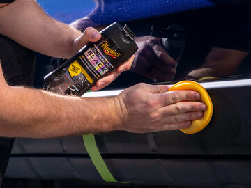Лосьйон для чорніння зовнішнього пластику Meguiar's G15812EU Ultimate Black Plastic Restorer Lotion, 355 мл