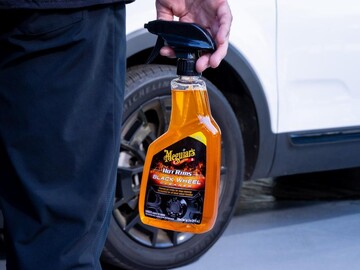 Очищувач для чорних дисків Meguiar's G230524 Hot Rims Black Wheel Cleaner, 709 мл