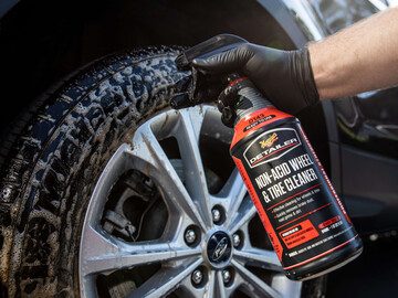 Очищувач шин і колісних дисків Meguiar's DRTU14332 Non-Acid Wheel & Tire Cleaner, 946 мл