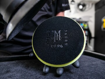 Полірувальний круг середньої жорсткості поролоновий Meguiar's DFP6 DA Soft Buff Foam Polishing Pad 6 '', 15 см