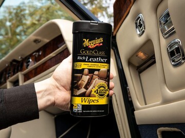Серветки для догляду за шкіряним салоном Meguiar's G10900 Gold Class Rich Leather Wipes, 30 шт.