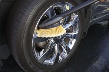 Щітка для миття зовнішньої сторони дисків Meguiar's X1025EU Versa Angle Wheel Face Brush