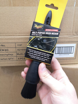 Щітка універсальна середня Meguiar's X210500EU Multi-Purpose Brush Medium, 20 см