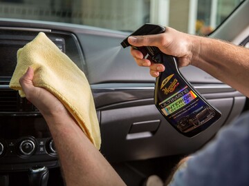Спрей для догляду за салоном Meguiar's G16216 Ultimate Interior Detailer, 450 мл