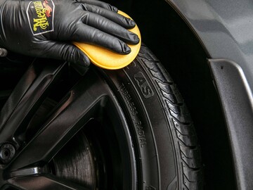 Засіб для догляду за вінілом і гумою (без силікону) Meguiar's D16101 Silicone-Free Dressing, 3.78 л